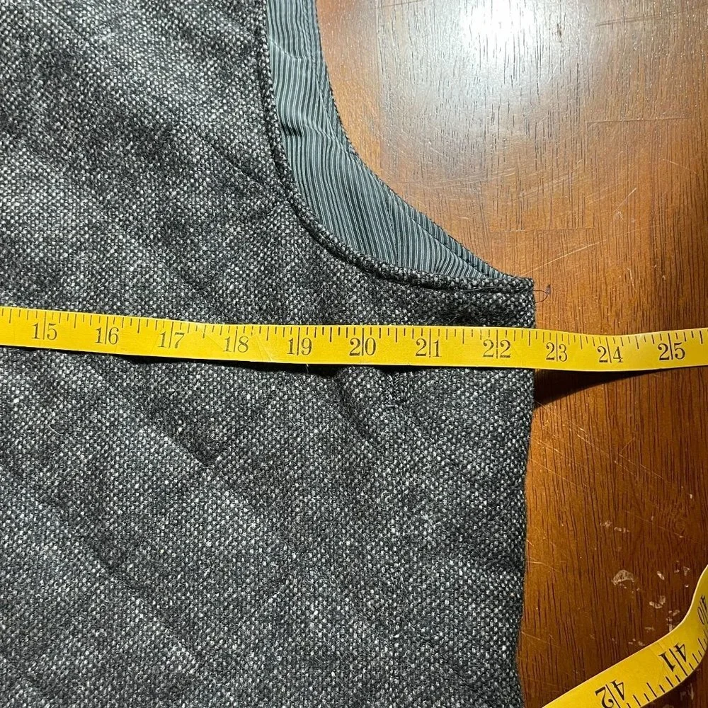 Banana Republic Wool Blend Tweed Vest‎ Mens 44R Quilted Full Zip Preppy Academia